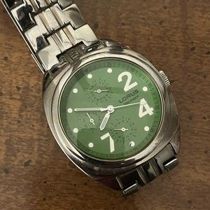 For Repair Lorus Gents Wristwatch